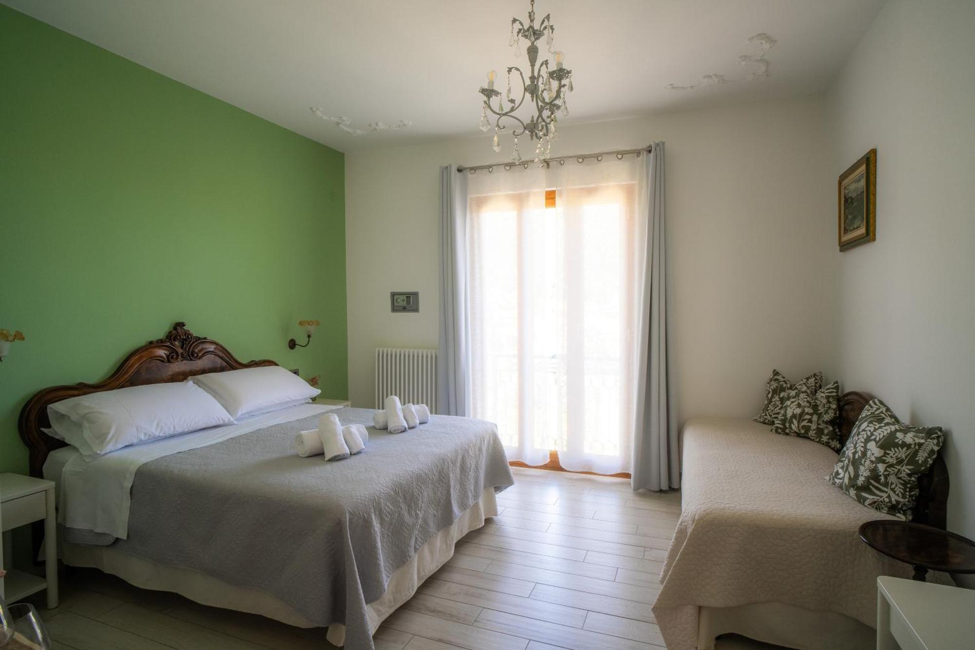 Villa Mafalda Pietra Ligure Esterno foto
