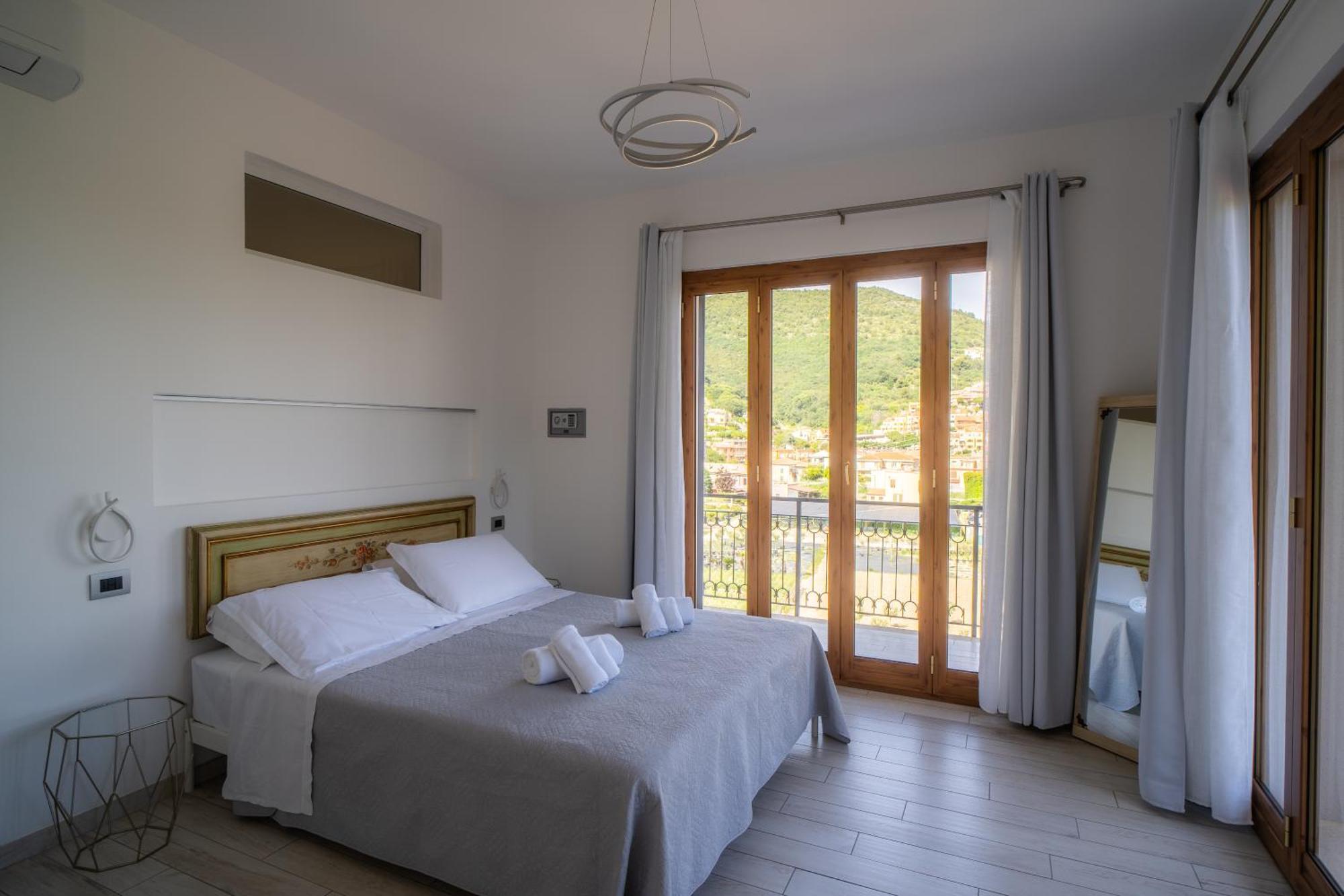 Villa Mafalda Pietra Ligure Esterno foto